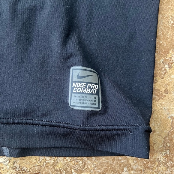 Nike tank top - Picture 4 of 4